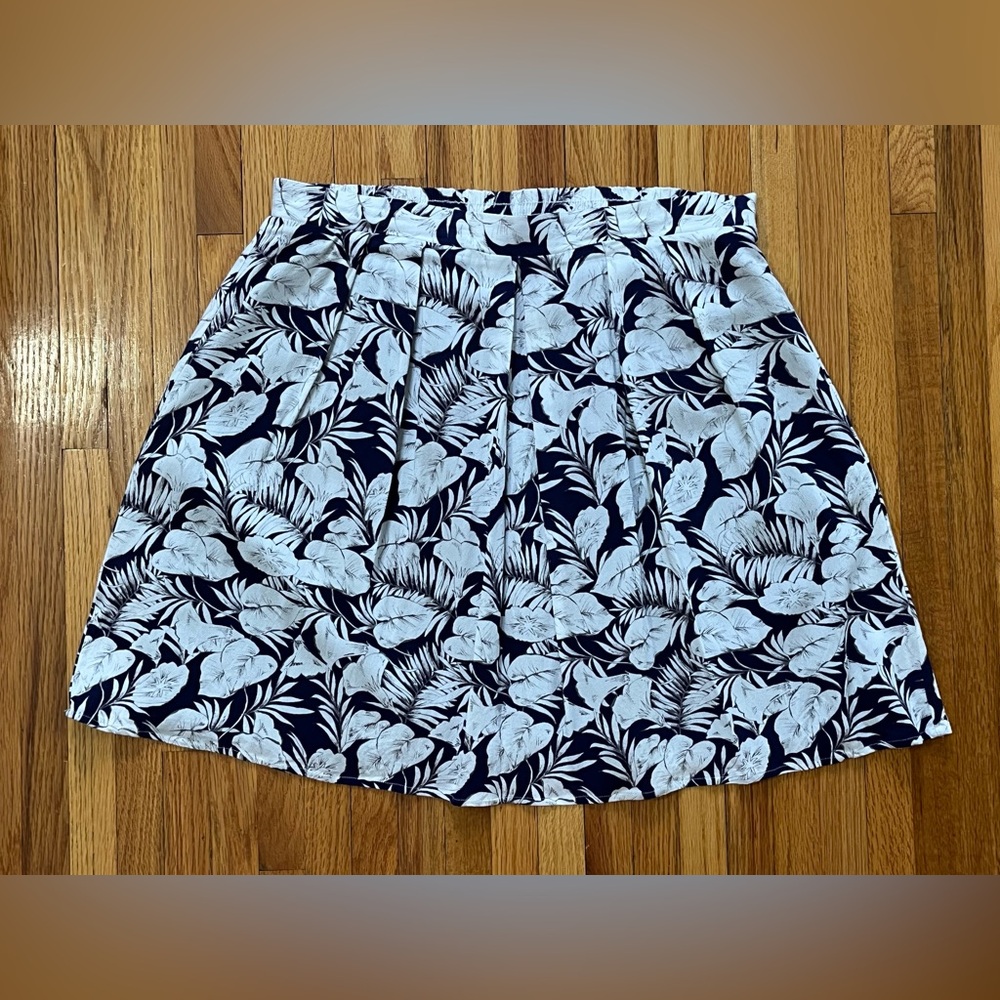 Floral Print Women's Skirt size large